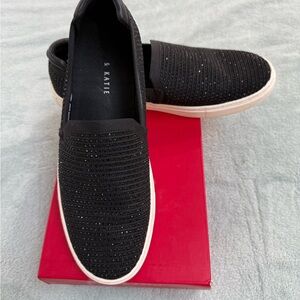 Shoes Sparkle Kelly & Katie Black and White Slip-On Sneakers size 11